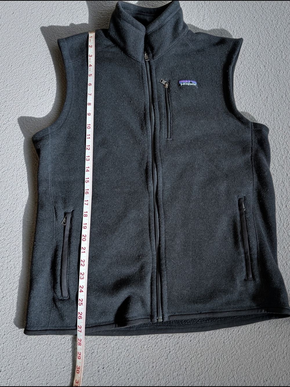 Patagonia Synchilla Fleece Vest – Men's Large – Black Full-Zip - Picture 3 of 6